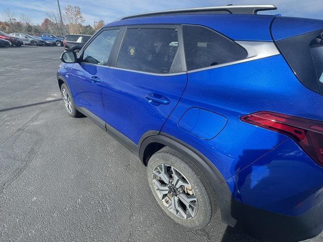 2022 kia seltos ex