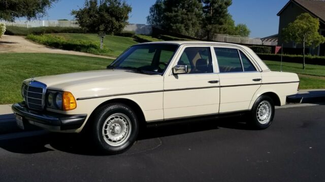 300 d diesel sunroof all original super clean well taken care of low miles