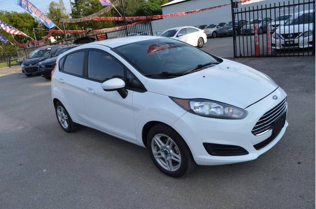 2019 ford fiesta se
