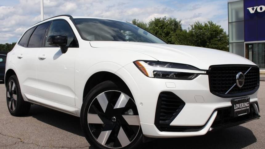 2024 volvo xc60 recharge t8 plus dark theme
