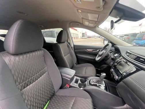 2020 nissan rogue in co bluffs, iowa