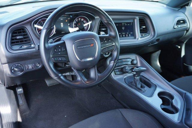 2023 dodge challenger r/t