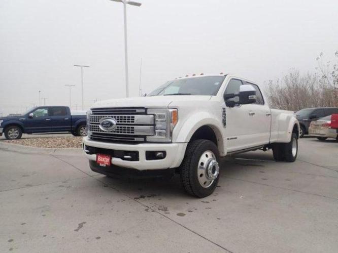 2017 ford f-450 super duty platinum 4x4 platinum 4dr crew cab 8 ft. lb drw pickup for sale in elkhorn, nebraska