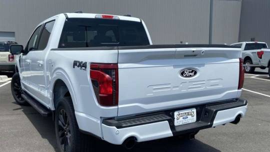 new 2024 ford f-150 xlt supercrew 5.5' box 4wd