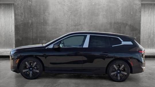 2025 BMW iX
