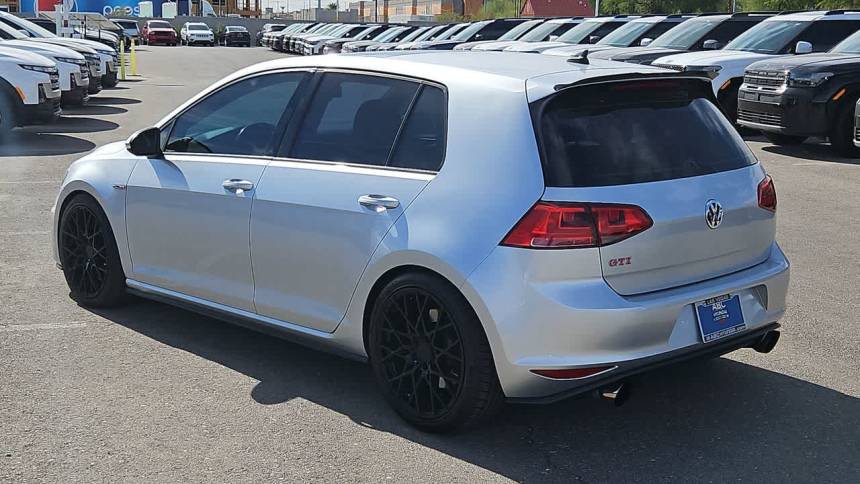 2017 volkswagen golf gti se