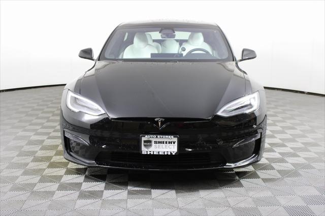 2022 tesla model s base