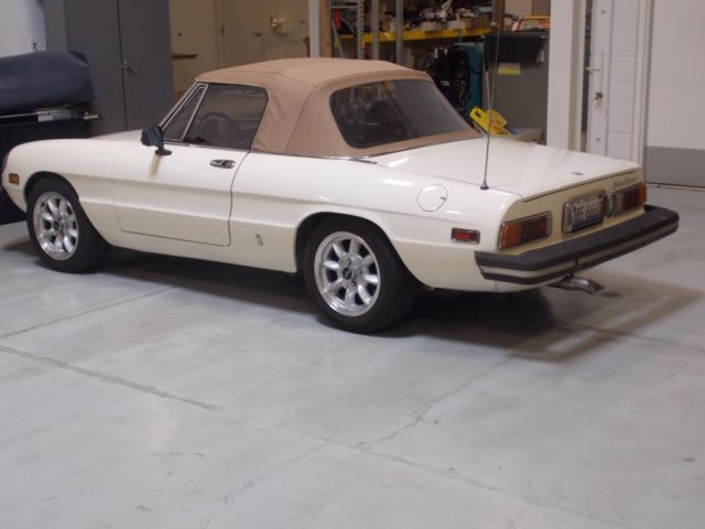 1980 alfa romeo spider veloce convertible 2-door 2.0l solid colorado car