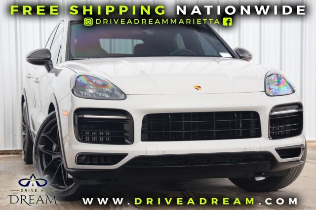 2022 porsche cayenne gts