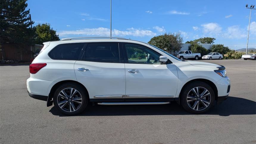 2019 nissan pathfinder platinum