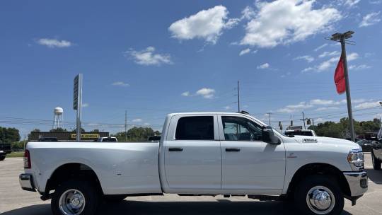 2024 RAM 3500