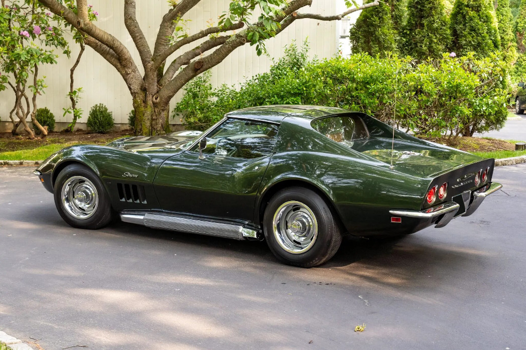 chevrolet corvette