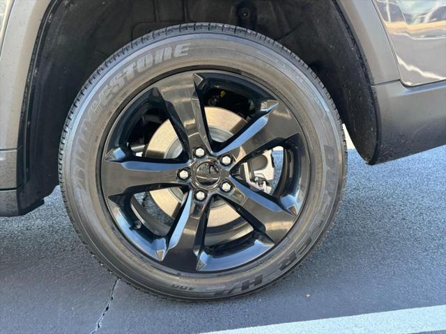 2023 jeep grand cherokee l altitude