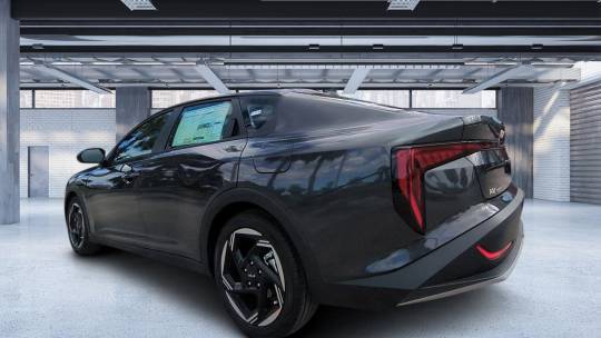 2025 Kia K4