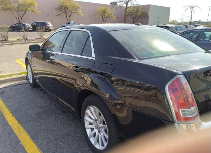 2012 chrysler 300 for sale in illinois by owner