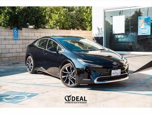 2023 toyota prius prime