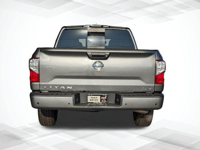 2022 nissan titan sv