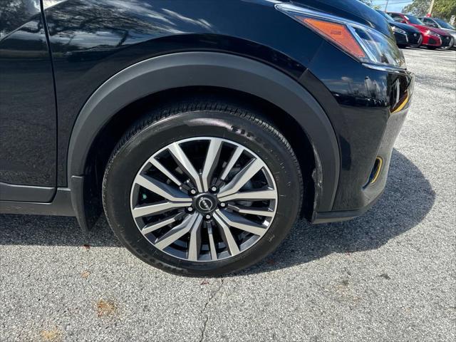 2023 nissan kicks sv