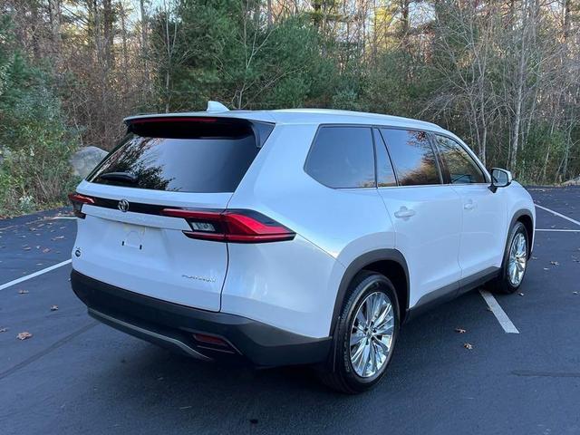 2024 toyota grand highlander