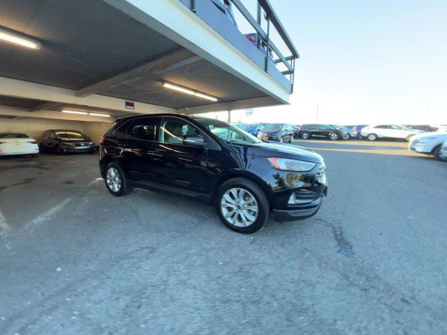 2022 ford edge titanium