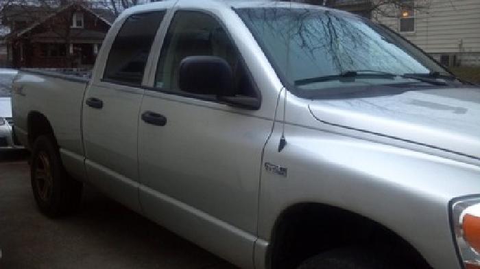 obo 2006 ram 1500 quad cab 4x4 hemi slt trx4 with new parts & upgrades in tallmadge, oh