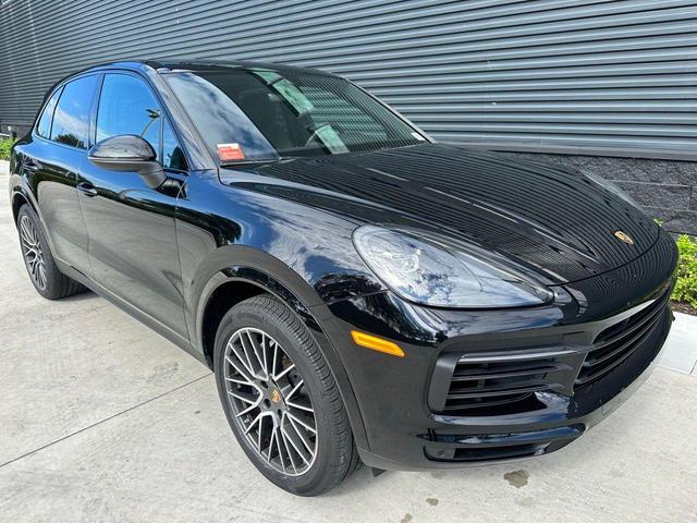 2021 porsche cayenne base