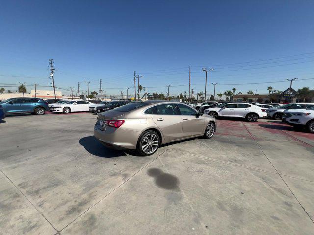 2022 chevrolet malibu fwd lt