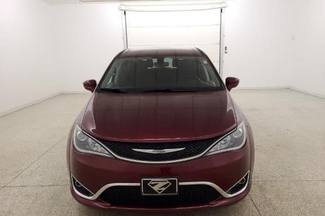 2020 chrysler pacifica touring in leavenworth, kansas