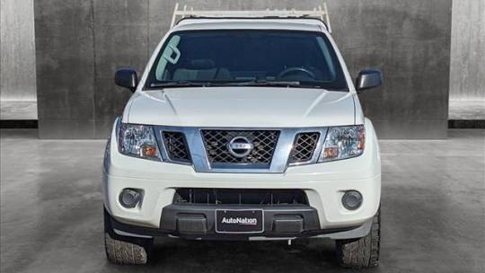 2020 nissan frontier sv