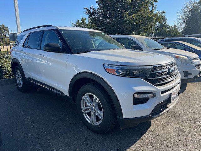2023 ford explorer xlt