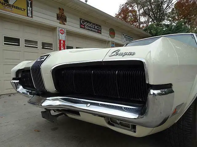 1970 mercury cougar xr7 convertible....loaded with options