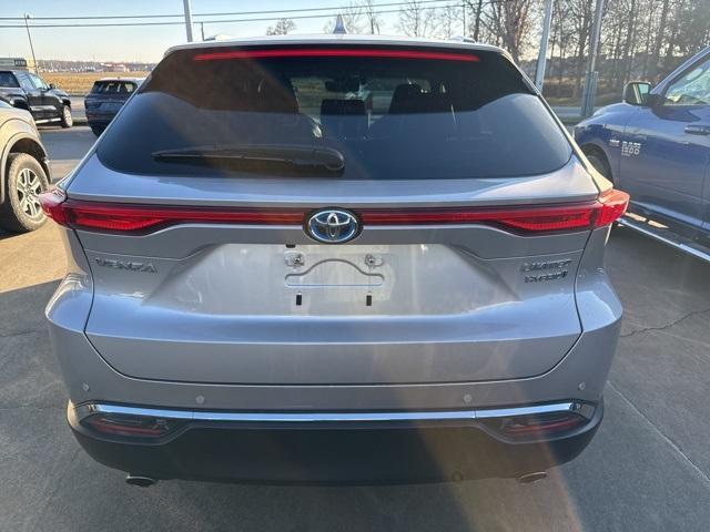 2021 toyota venza