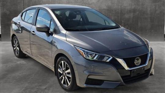 2020 nissan versa sv