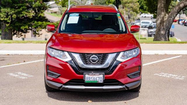2018 nissan rogue sv