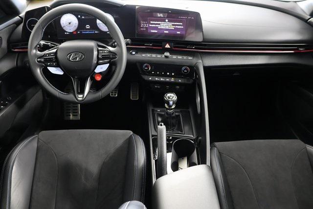 2023 hyundai elantra n base
