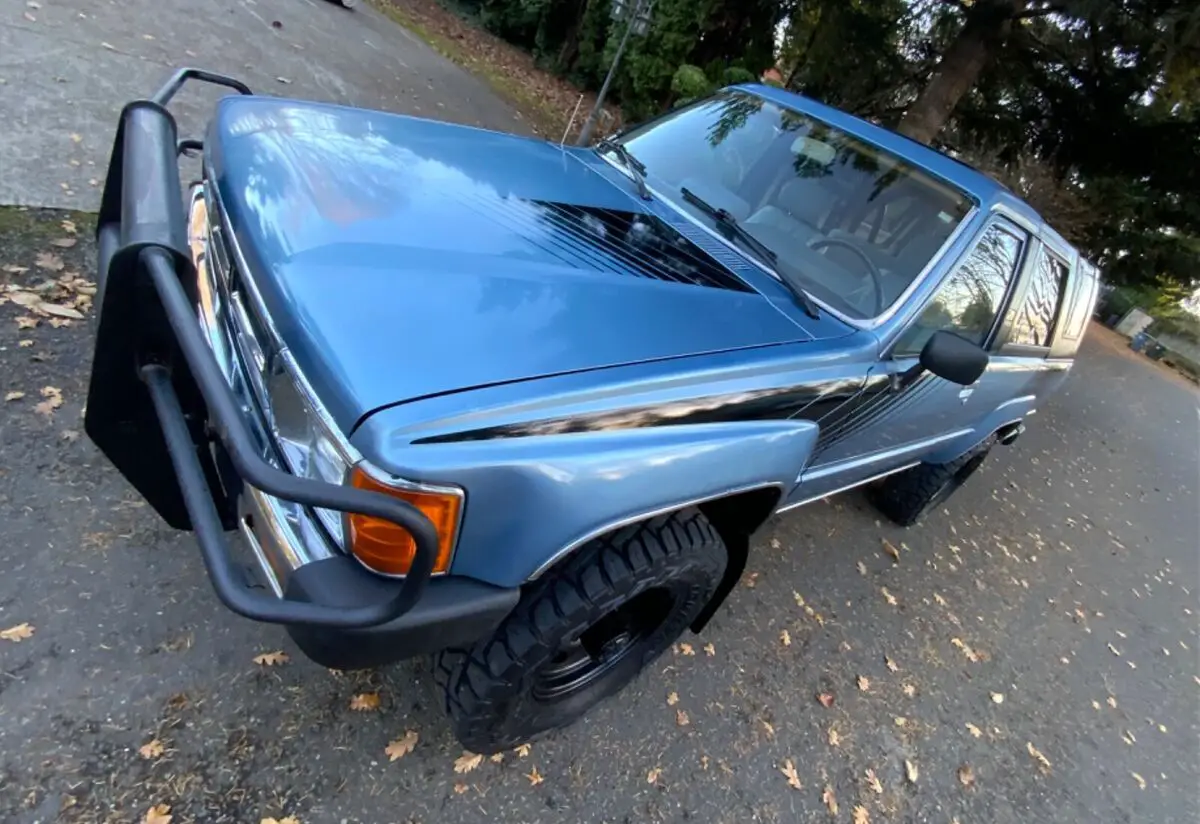 video test drive 60k miles 22r 4wd maintenance records orig brochures solid axle