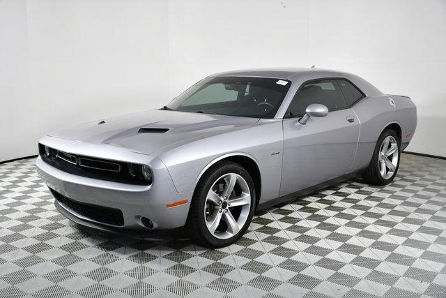 2017 dodge challenger r/t