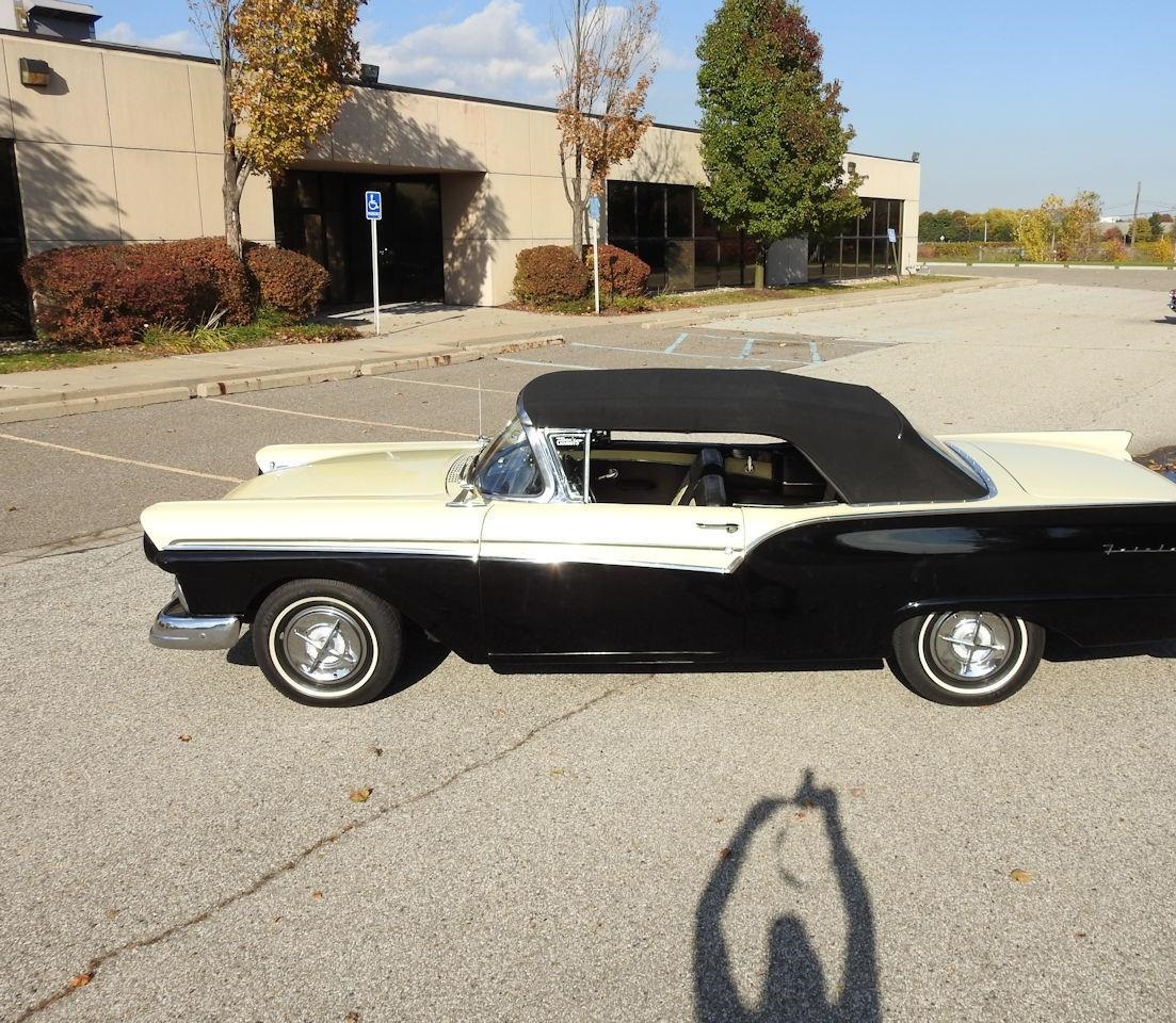 1957 ford fairlane