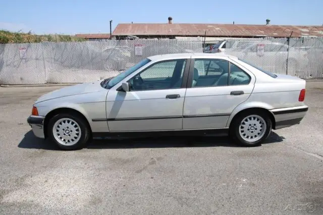 1993 bmw 325i automatic 6 cylinder no reserve