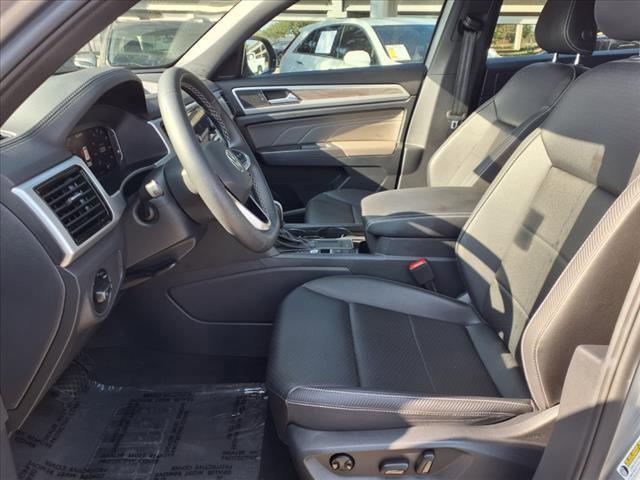 2023 volkswagen atlas cross sport 3.6l v6 se w/technology