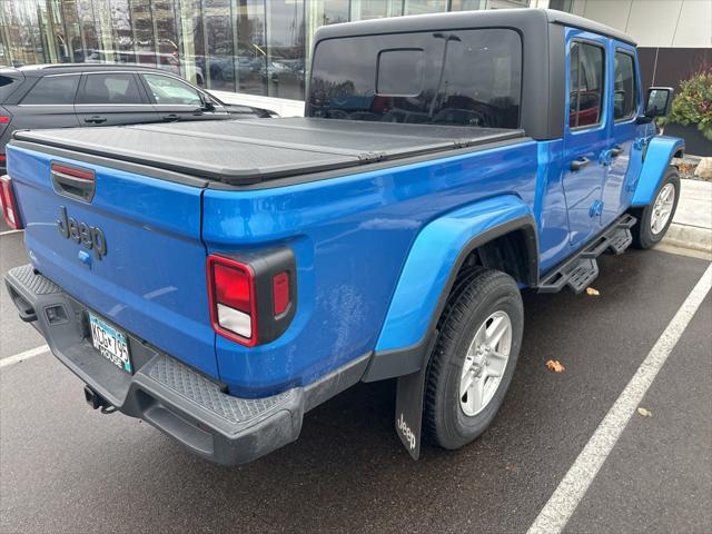 2022 jeep gladiator sport s