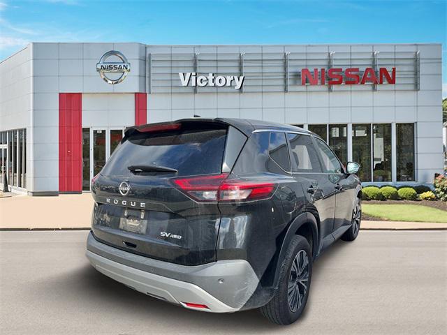 2022 nissan rogue sv
