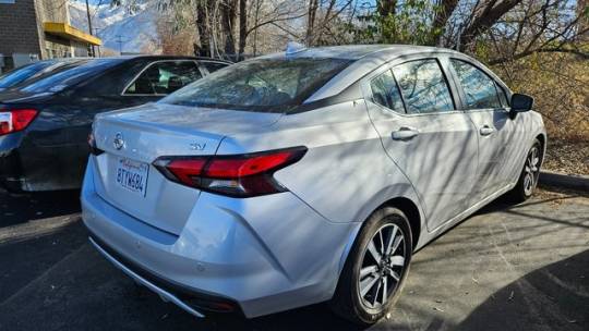 2021 nissan versa sv