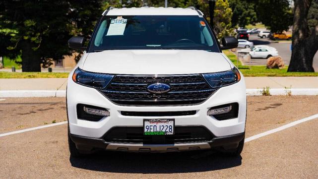 2023 ford explorer xlt