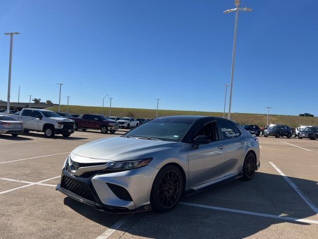 2020 toyota camry trd v6