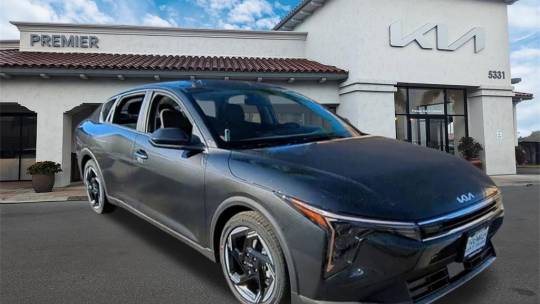 2025 Kia K4
