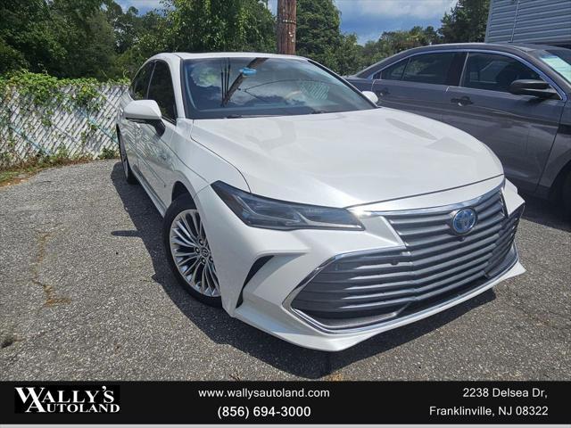 2019 toyota avalon hybrid limited