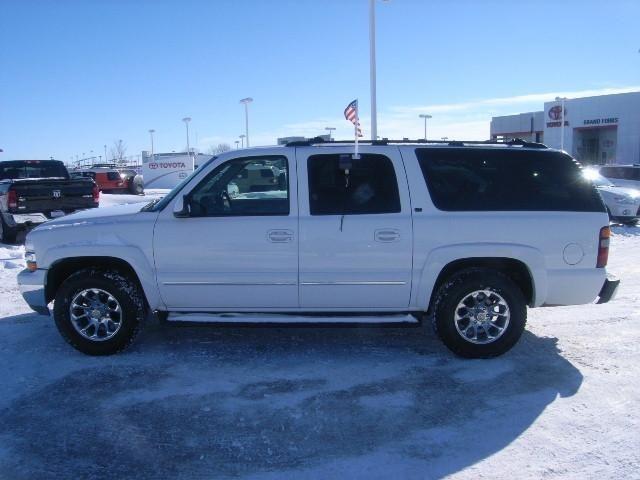 2003 chevrolet suburban 1500 4x4 for sale in grand forks, north dakota