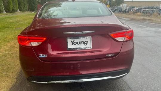 2015 Chrysler 200