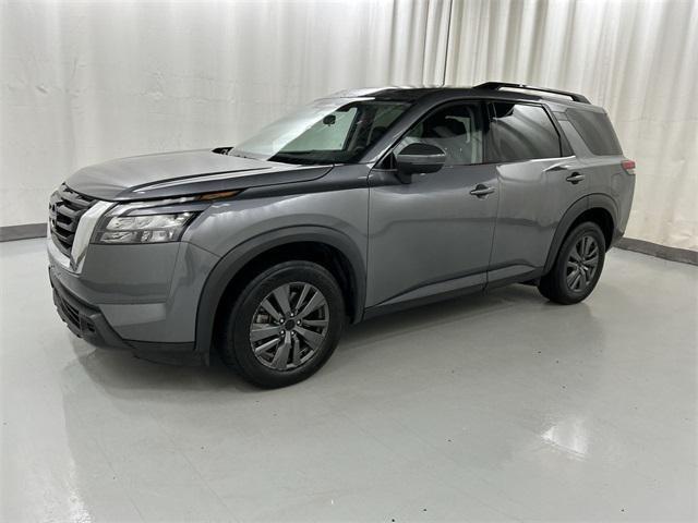 2023 nissan pathfinder sv 4wd
